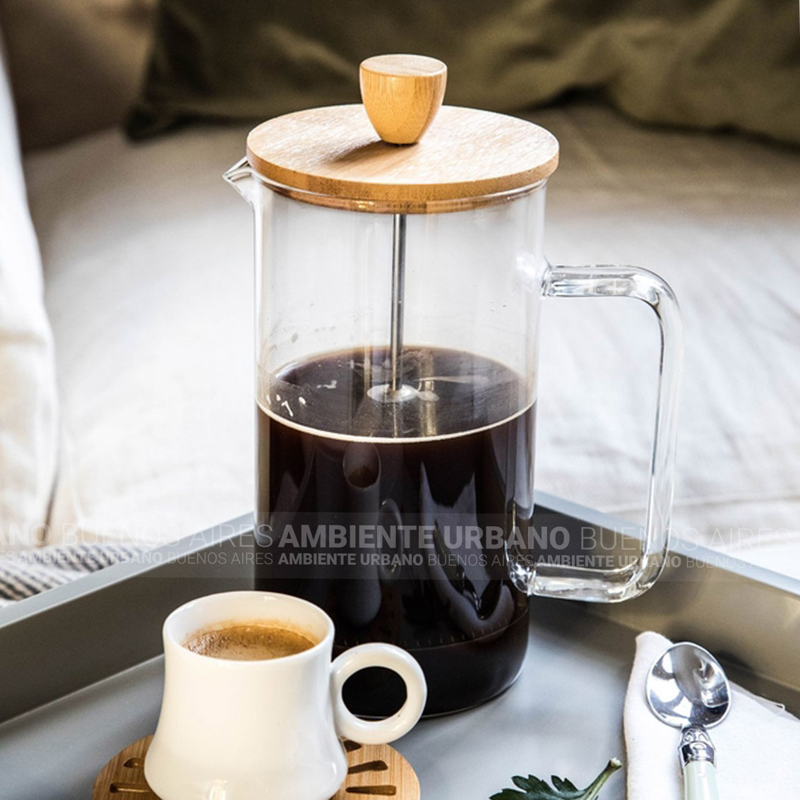 Ambiente Urbano - Cafetera Manual Embolo 600 mL Vidrio y Acero